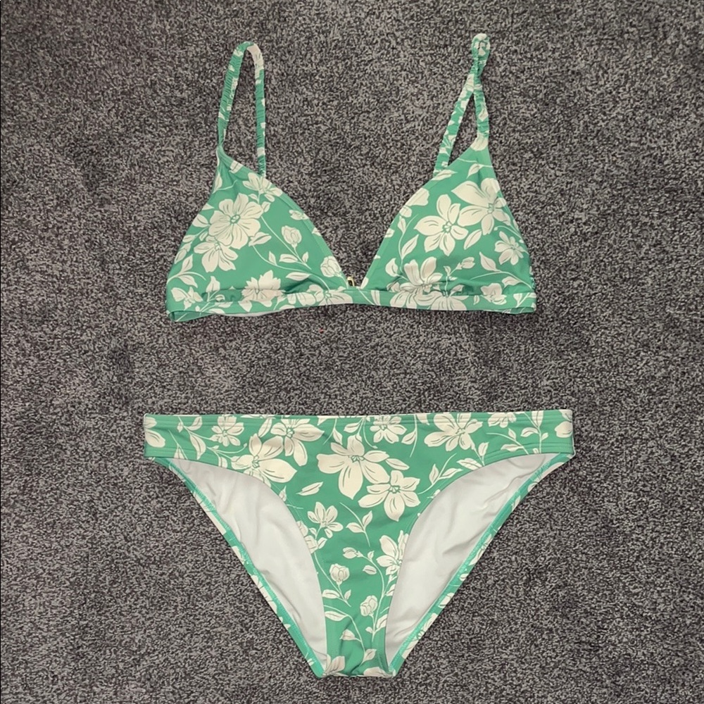 Billabong bikini set | size M | green & white floral